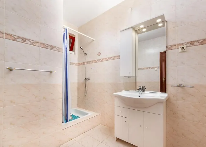 Yellow 2 By Interhome בית נופש