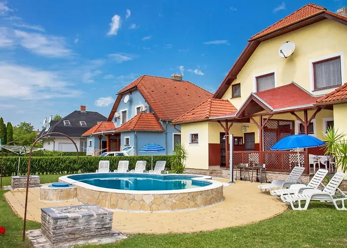 Yellow 2 By Interhome בית נופש Balatonmáriafürdő